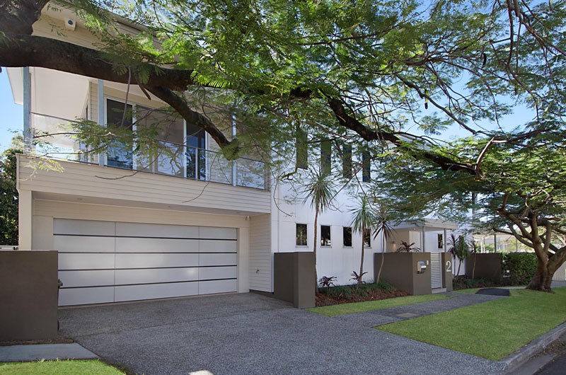 2 School Street, HENDRA, QLD 4011