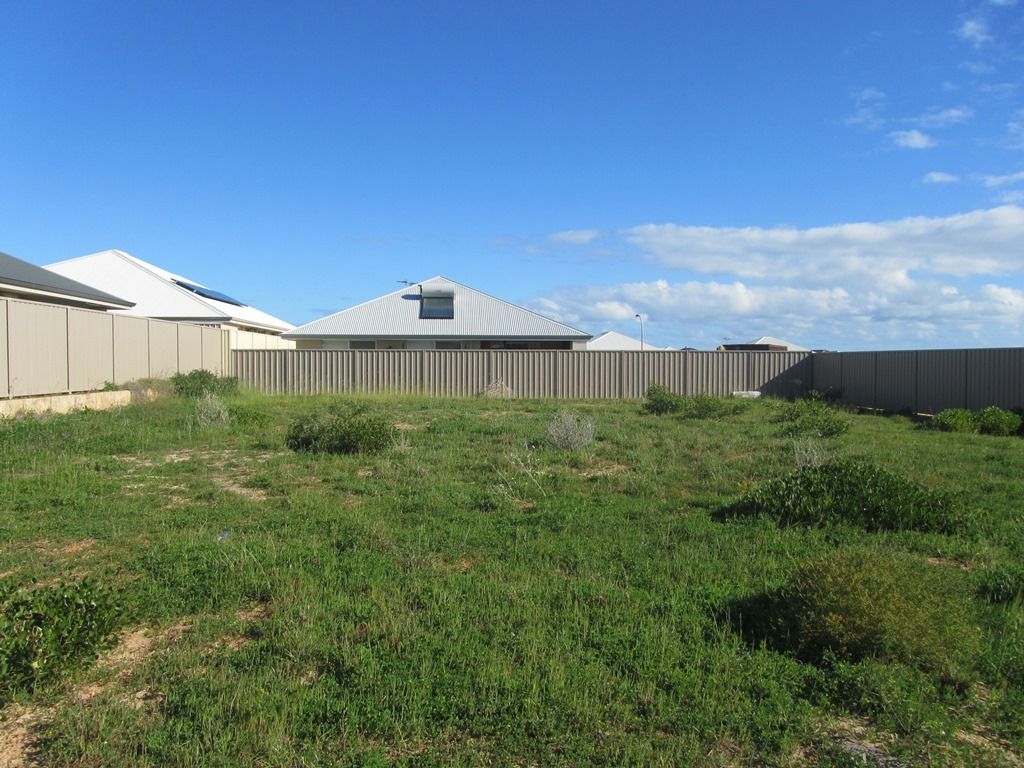 16 Neptune Corner, GLENFIELD, WA 6532