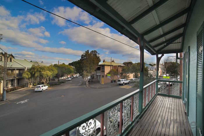 98 Laman Street, COOKS HILL, NSW 2300
