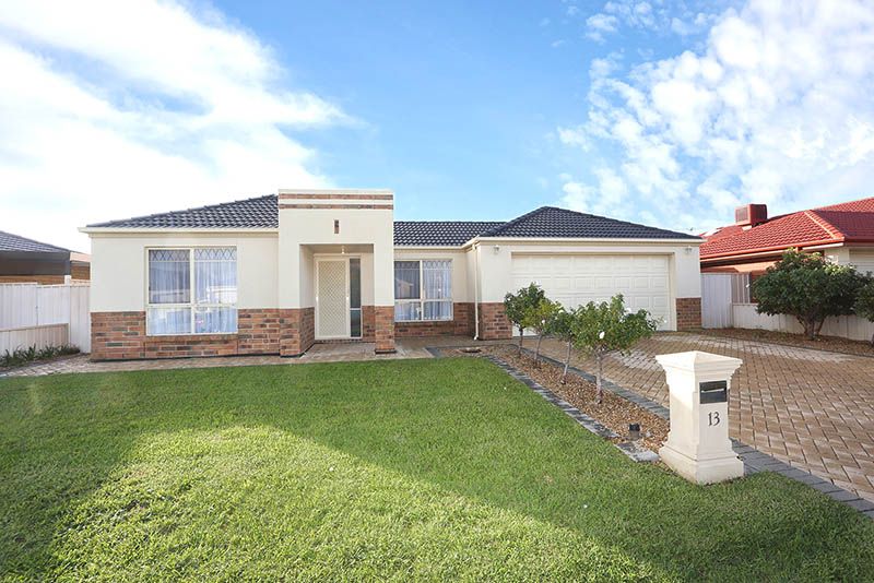 13 Cockle Avenue, ALDINGA BEACH SA 5173