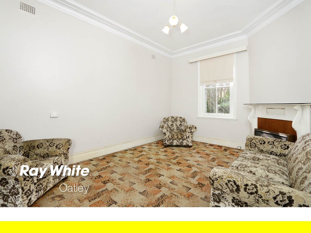 38 Clarence Street, PENSHURST, NSW 2222