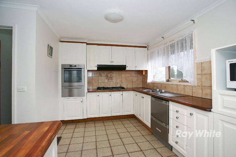 16 Rainsford Drive, NOBLE PARK NORTH, VIC 3174