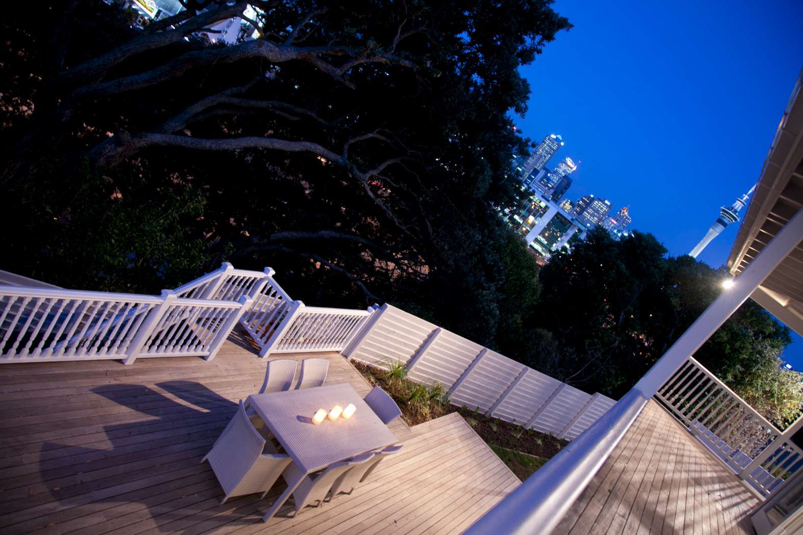 16 Harbour Street, St Marys Bay, Auckland City Real Estate Ray