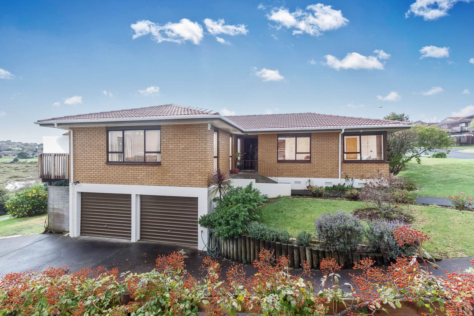 40 Galloway Crescent, HALF MOON BAY, Manukau City