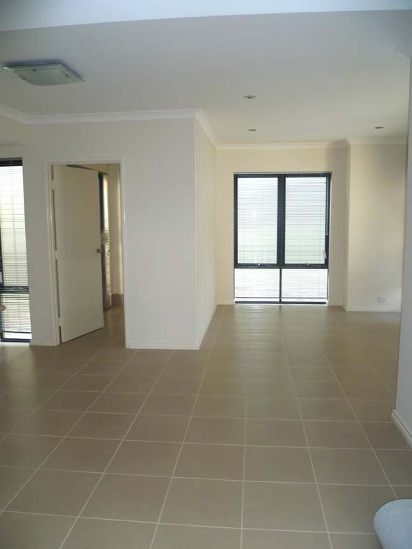 1/37 Harman Place, AVELEY, WA 6069