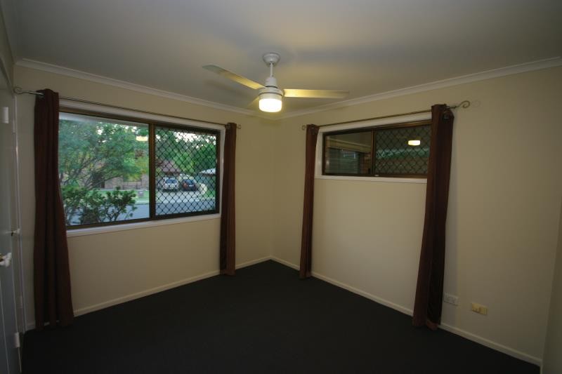 22 Parkside Drive, KALLANGUR, QLD 4503