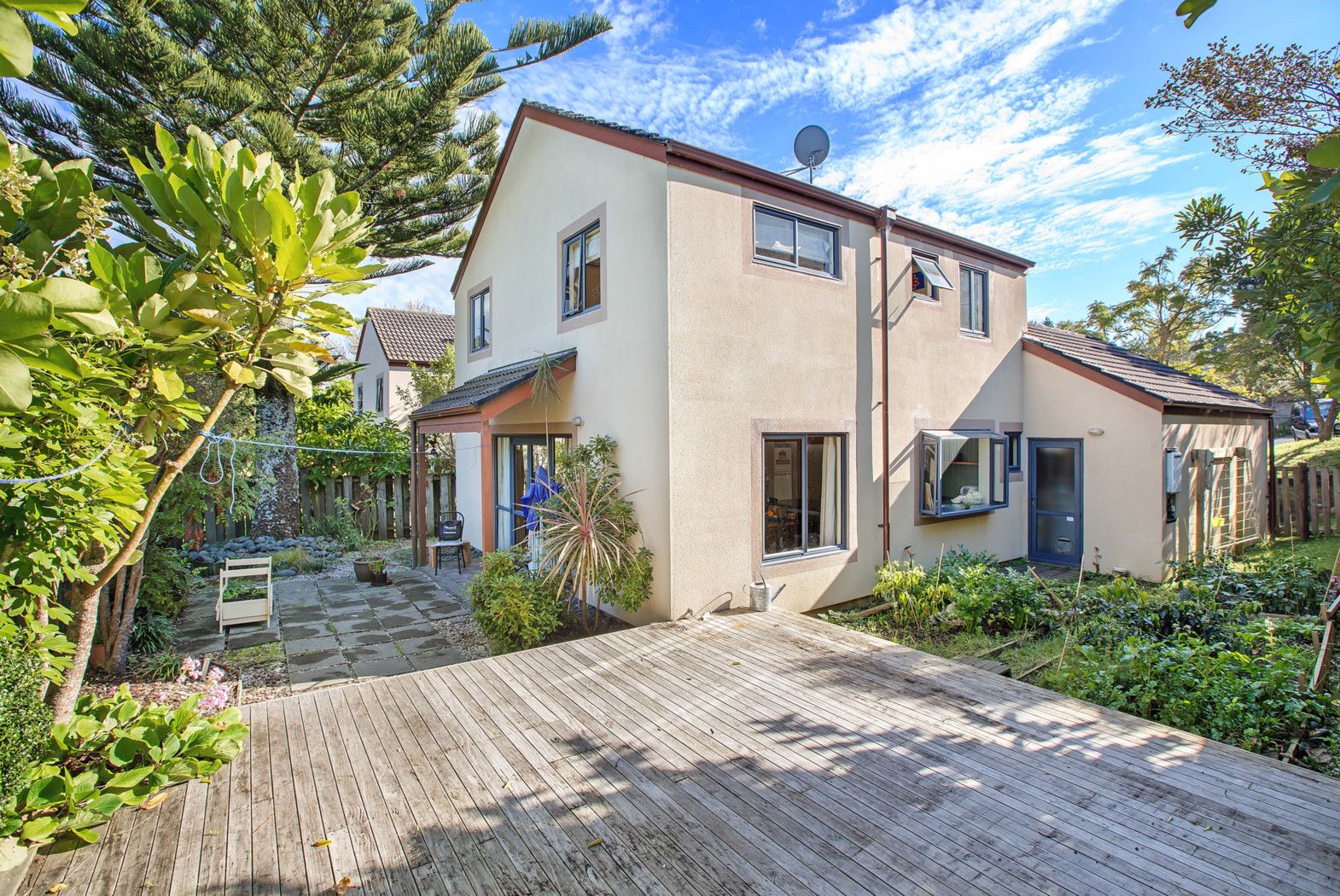 3/24 Merton Avenue, GLENFIELD, North Shore City