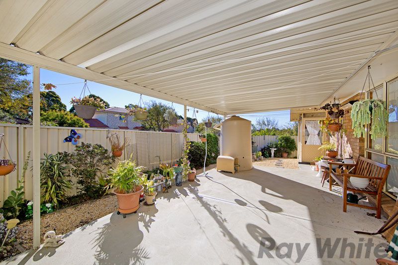 1/3 Bromley Court, LAKE HAVEN, NSW 2263