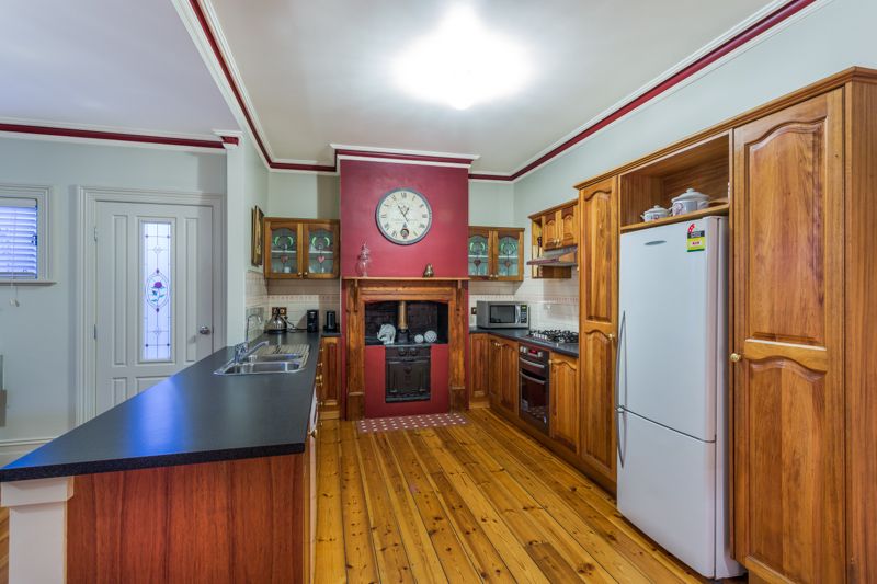 1 Bray Avenue, SEMAPHORE PARK, SA 5019