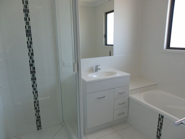 3 Singleton Drive, EMERALD, QLD 4720