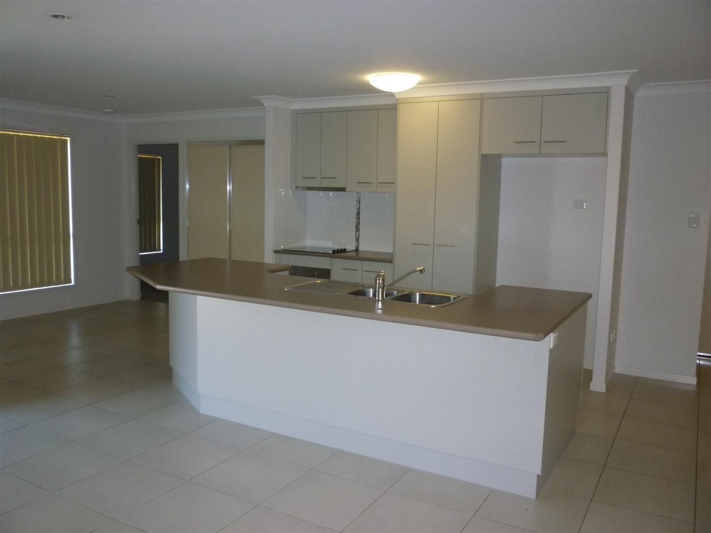 9 Rahima Court, GRACEMERE, QLD 4702