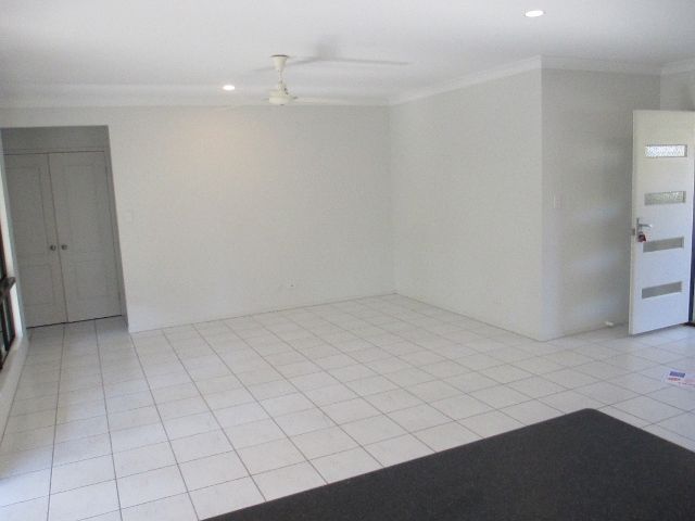 16 Moojeeba Way, TRINITY PARK, QLD 4879