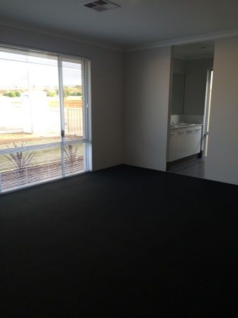 10 Herbert Street, WANDINA, WA 6530