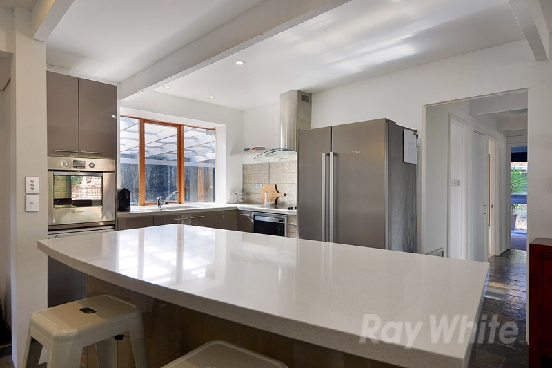 10 Hawthory Road, KILSYTH, VIC 3137