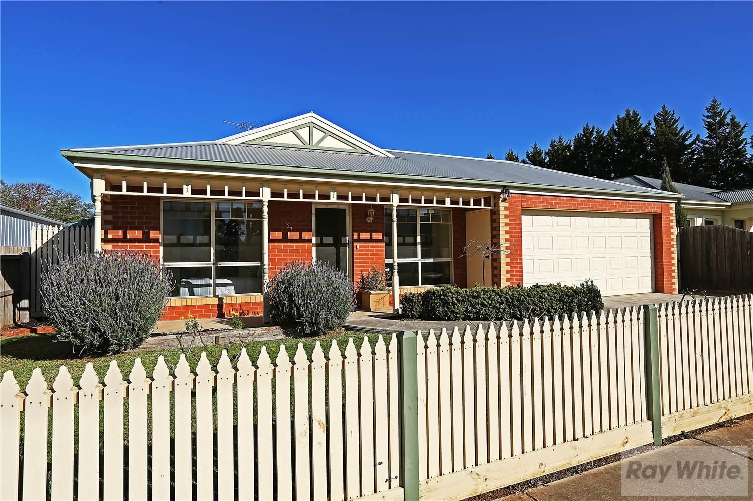 37 Buckingham Street, LARA, VIC 3212