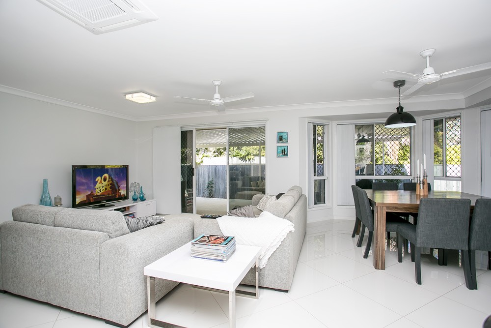 40 Erncroft Place, ROCKLEA, QLD 4106