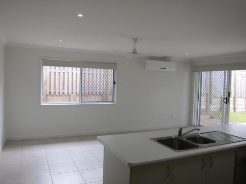 40 Summit Parade, BAHRS SCRUB, QLD 4207