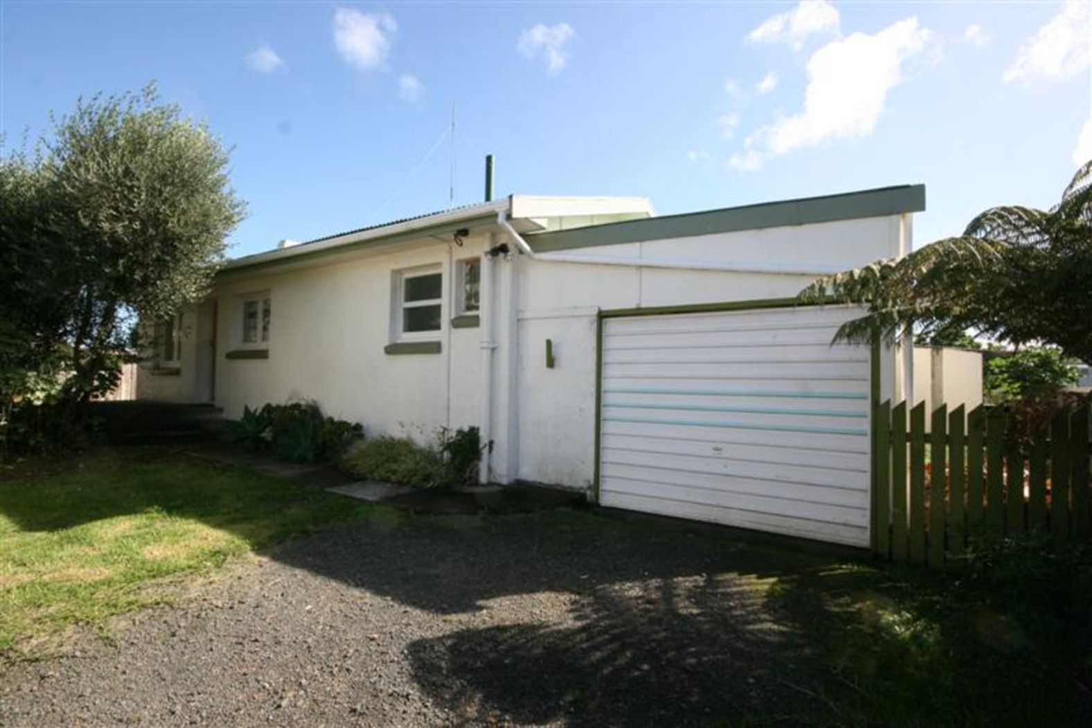 17A Taipari Avenue, RAGLAN, Waikato District