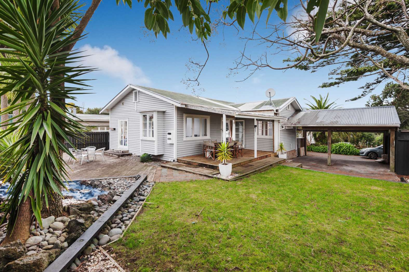 76a Ruawai Road photo 0