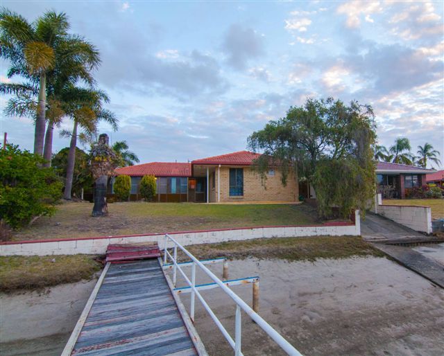 11 O'Grady Drive, PARADISE POINT, QLD 4216