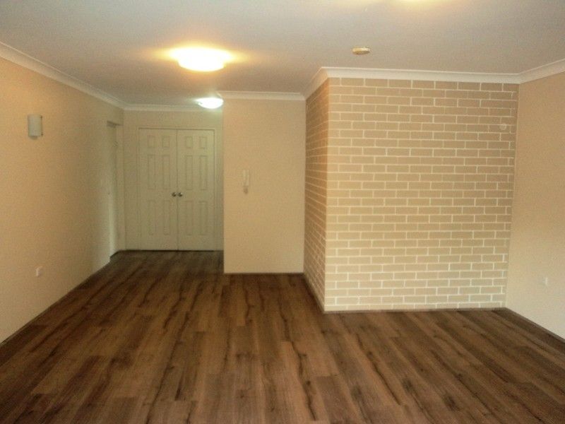 4/3-7 Crown Street, GRANVILLE, NSW 2142