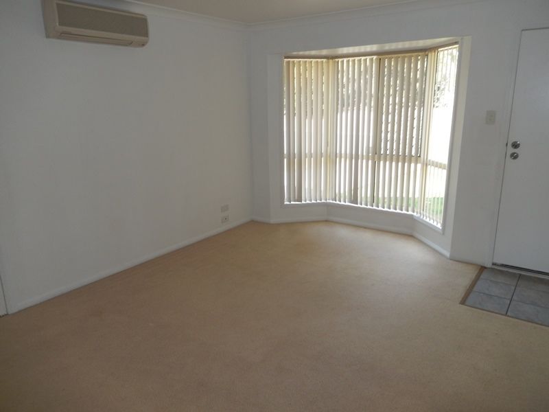 44 Cowley Drive, FLINDERS VIEW, QLD 4305