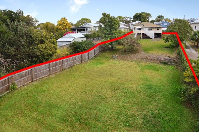39 Gilbert Road, WINDSOR, QLD 4030