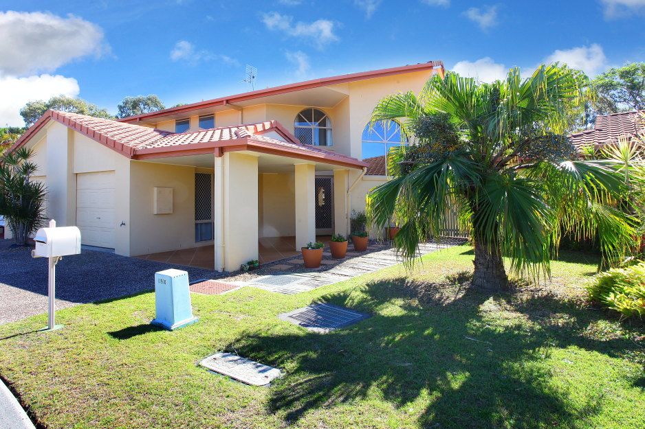 88 Cotlew Street East, SOUTHPORT QLD 4215