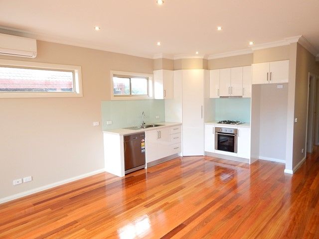 1/9 Cuthbert Road, RESERVOIR, VIC 3073