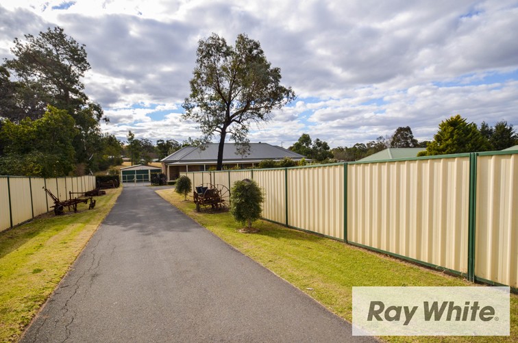 19 Park Avenue, TAHMOOR, NSW 2573