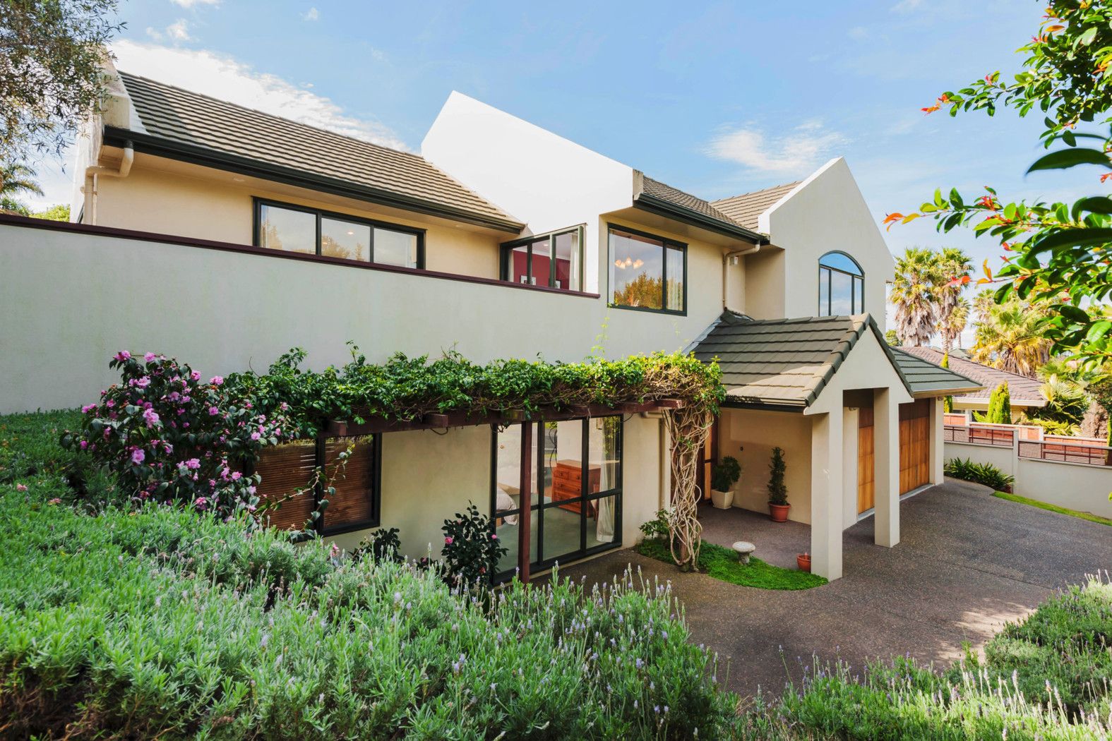 6 Nicholas Road, SOMERVILLE, Manukau City