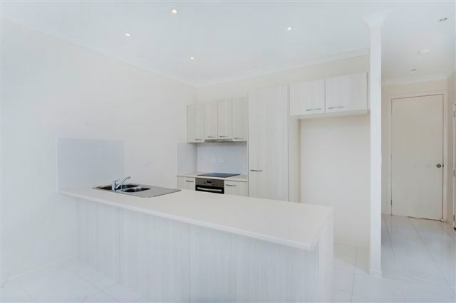 30 Clark Street, BIGGERA WATERS, QLD 4216