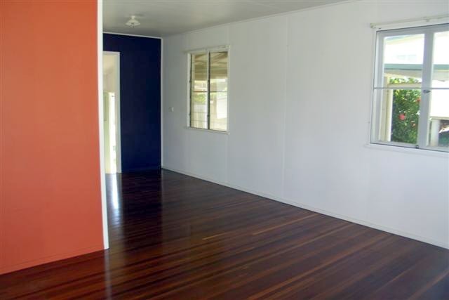 4 Harvey Street, WEST GLADSTONE, QLD 4680