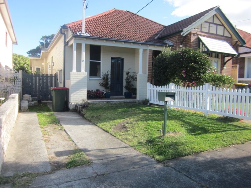 8 Woodford Road, ROCKDALE, NSW 2216