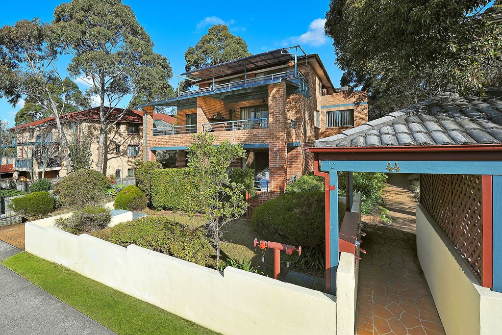 44 Bridge Road, HORNSBY NSW 2077