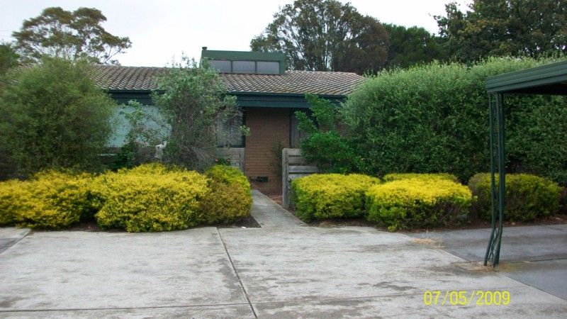 9/9a  Coombs Avenue, OAKLEIGH SOUTH, VIC 3167