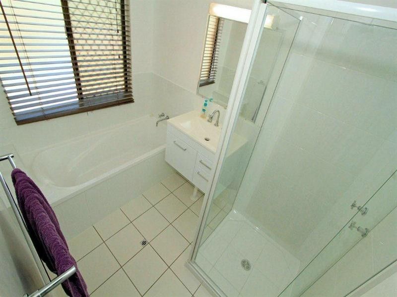 17 Gowdie Avenue, FRENCHVILLE, QLD 4701
