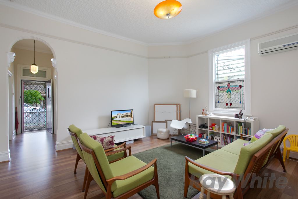 156 Lindsay Street, HAMILTON, NSW 2303