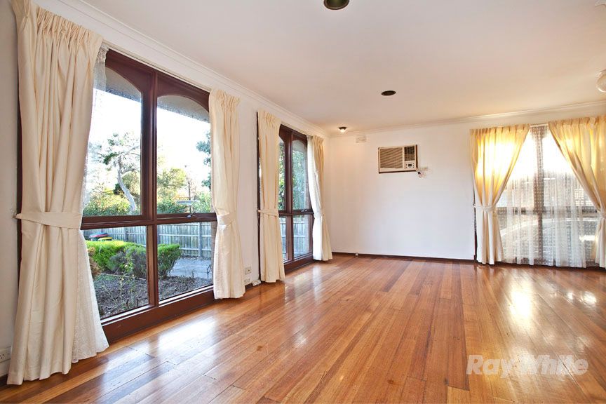 47 Loretto Avenue, FERNTREE GULLY, VIC 3156