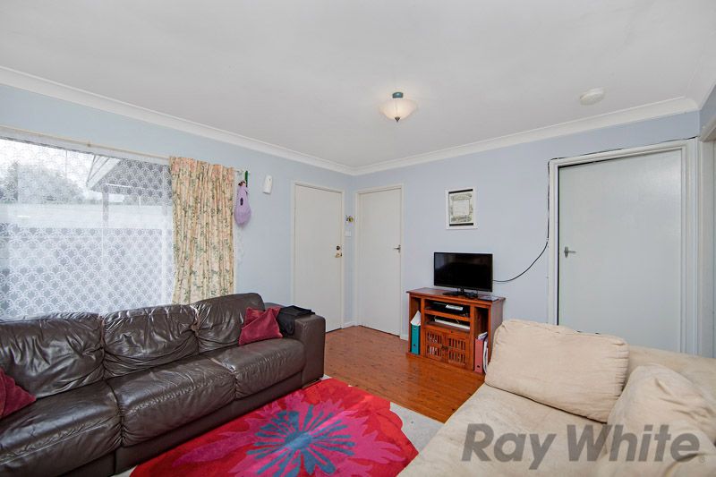 94 Catherine Street, MANNERING PARK, NSW 2259