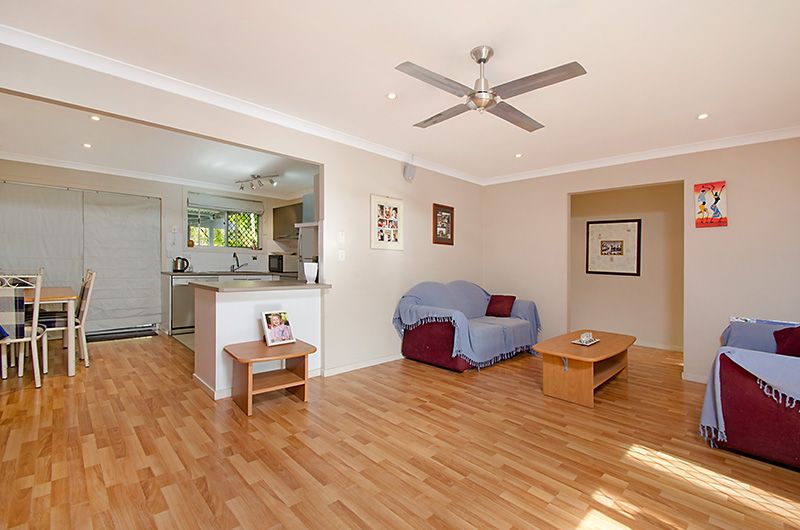 4 Kokoda Avenue, BLI BLI, QLD 4560