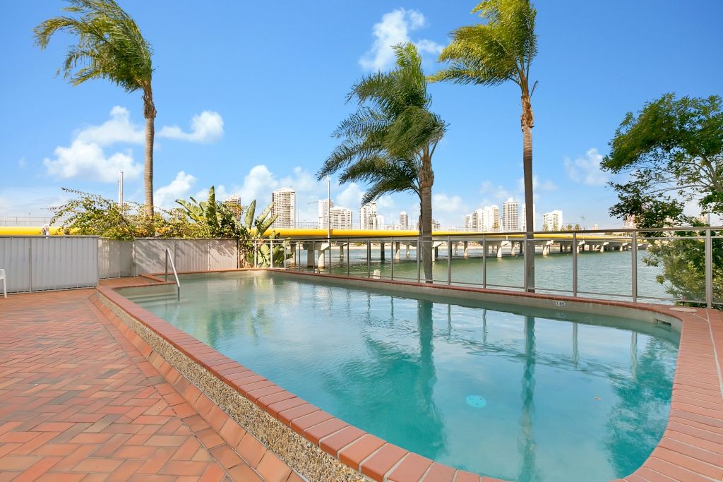 812/83 Brighton Parade, SOUTHPORT, QLD 4215