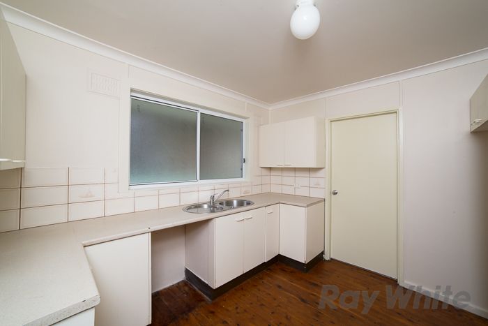 10 Morpeth Road, WARATAH WEST, NSW 2298