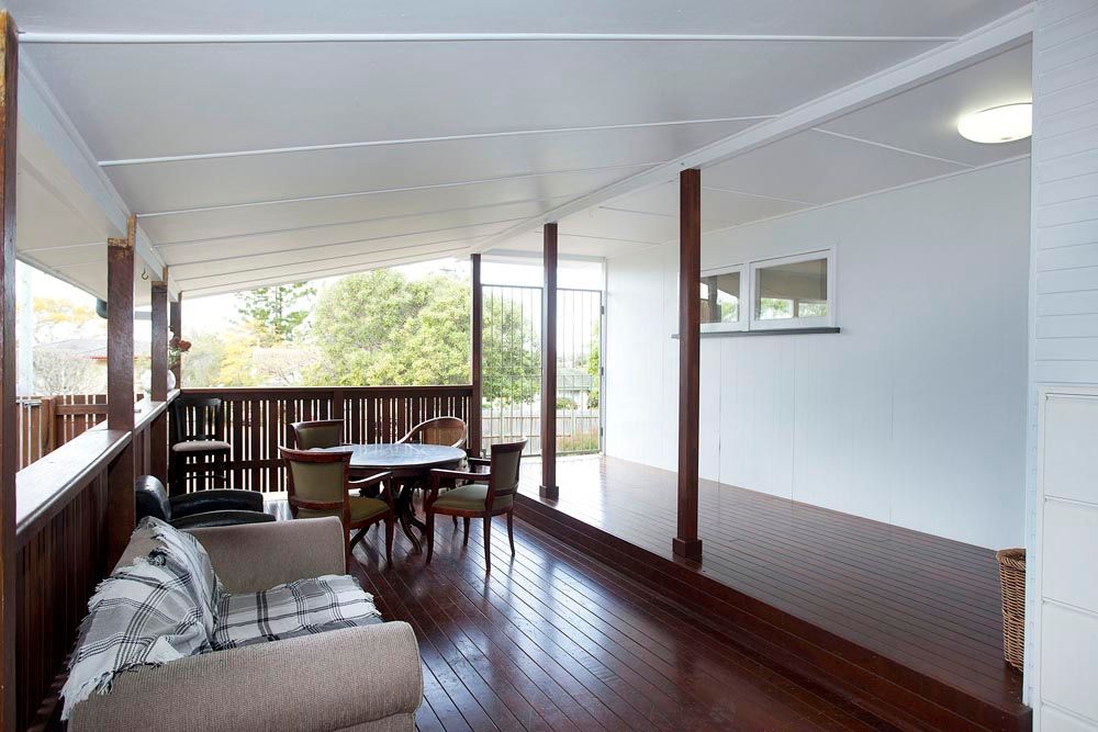 15 Curfew Street, UPPER MOUNT GRAVATT, QLD 4122