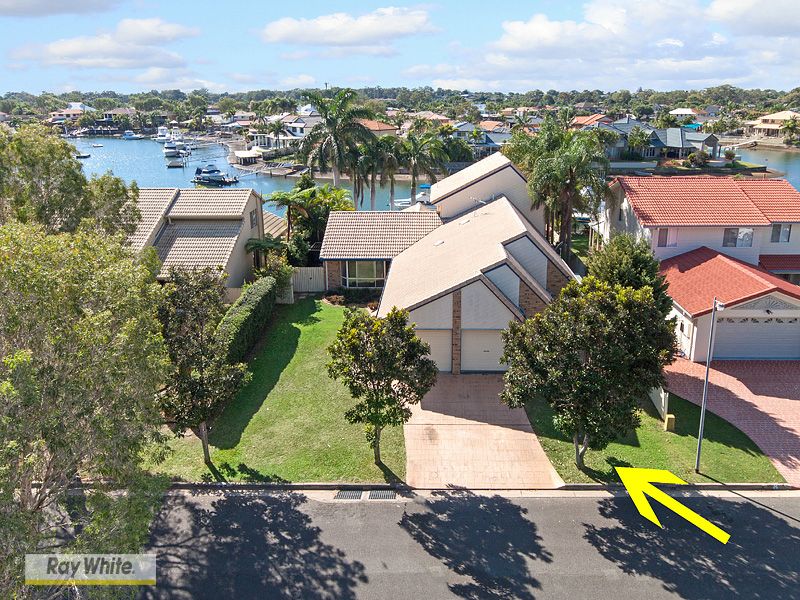 24 Intrepid Court, NEWPORT, QLD 4020