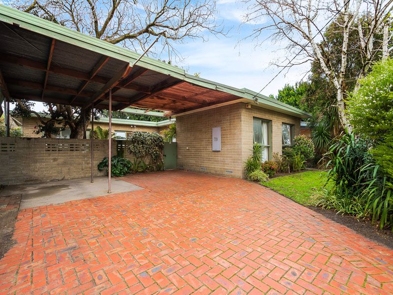 70 Jacks Avenue, DINGLEY VILLAGE, VIC 3172
