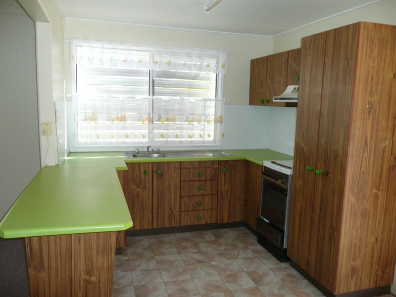 42 Crane Street, Longreach, QLD 4730