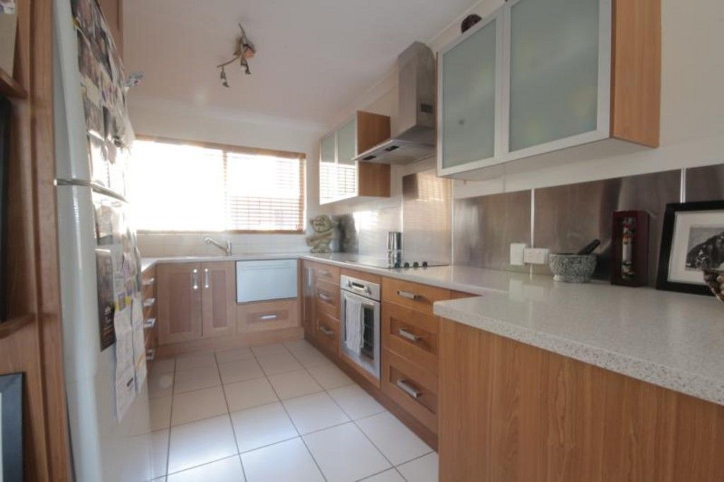 2/117 Chatsworth Road, COORPAROO, QLD 4151