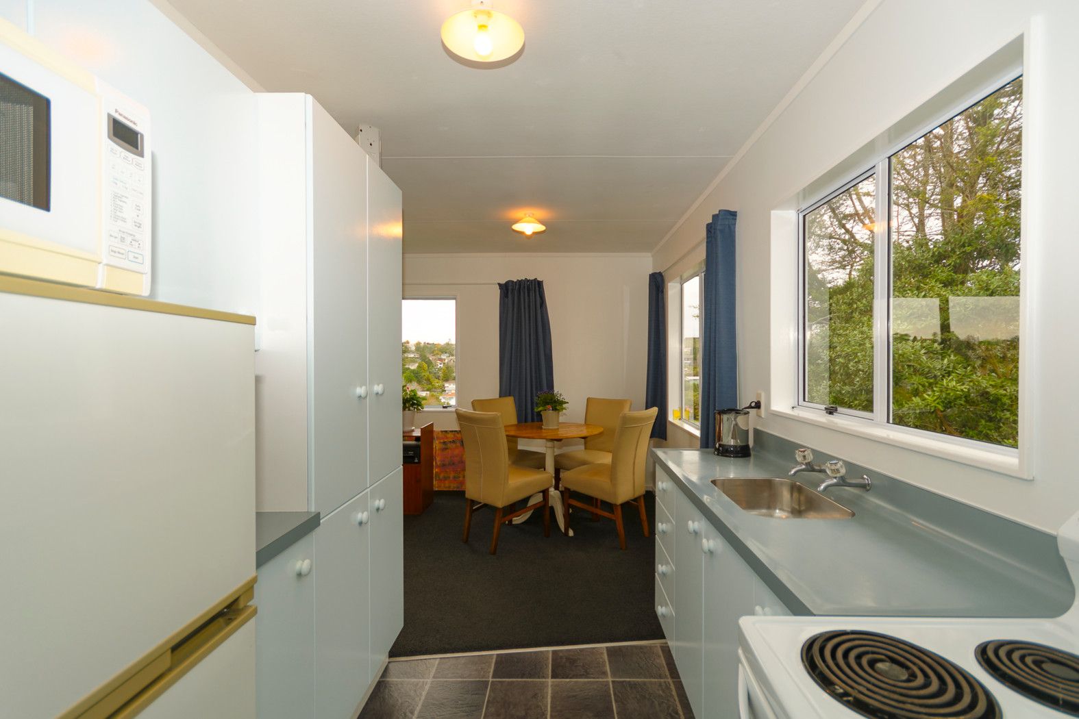 9 Frosses Place, MASSEY, Waitakere City