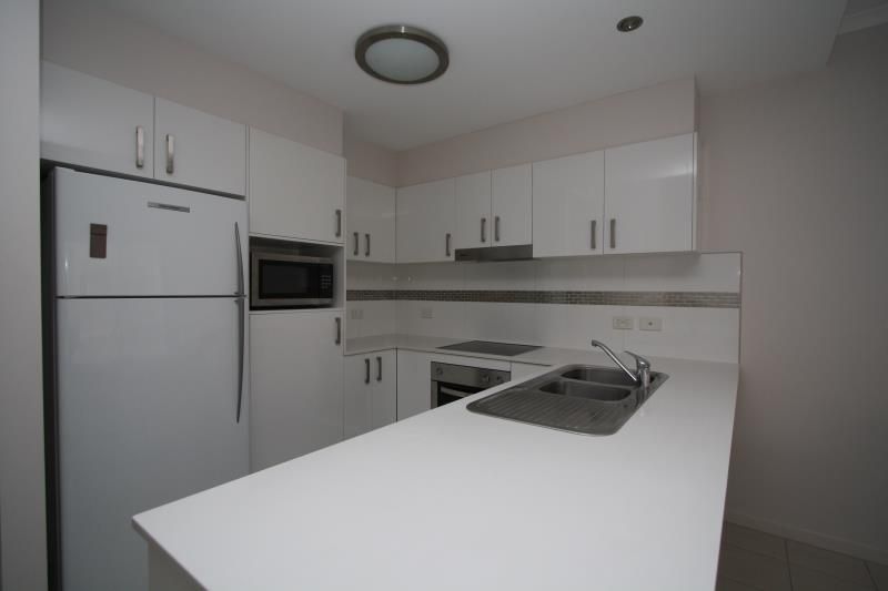 2/69 Durham Street, ST LUCIA, QLD 4067